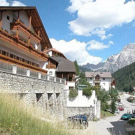 Pider Hotel La Val